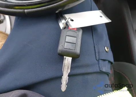 2018 Mitsubishi Outlander Sport 2.0 Es/2.0 Le from USA, damaged, VIN JA4AP3AU7JU014114